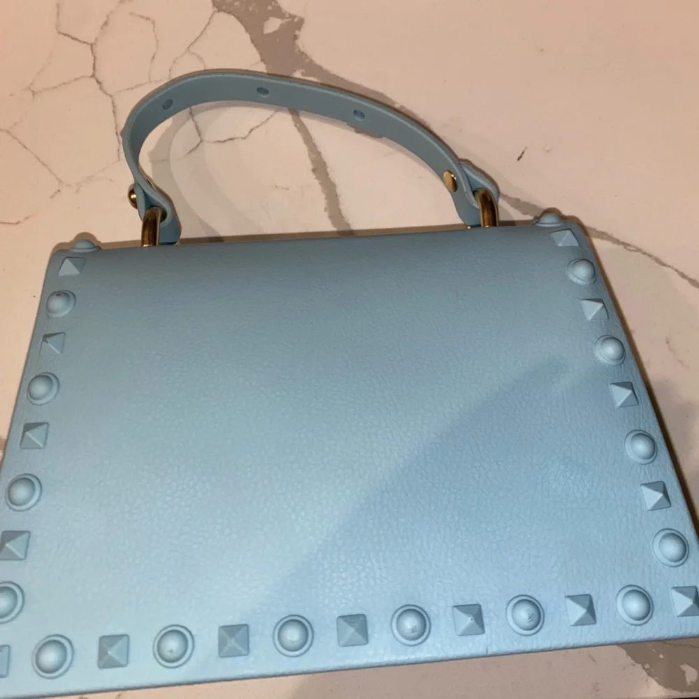 Plastic/rubber handbag - Picture 4 of 6